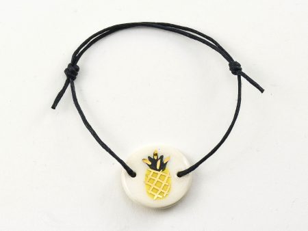 Pineapple Bracelet, sliding knots. Decorated with gold. Birthday Gift. Charm size: 2 x 2 cm (0.78 x 0.78 in). Handmade by Gruni.