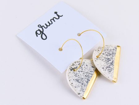 Geometric Speckled Hoop Earrings. 3 x 4.5 cm (1.18 x 1.77 in). 7 g (0.2469 oz). Decorated with real gold/platinum. Handmade by Gruni.