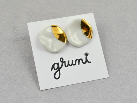 Round White Porcelain Stud Earrings. Irregular hand built bead. 2 x 2 cm (0.78 x 0.78 in) Handmade by Gruni.